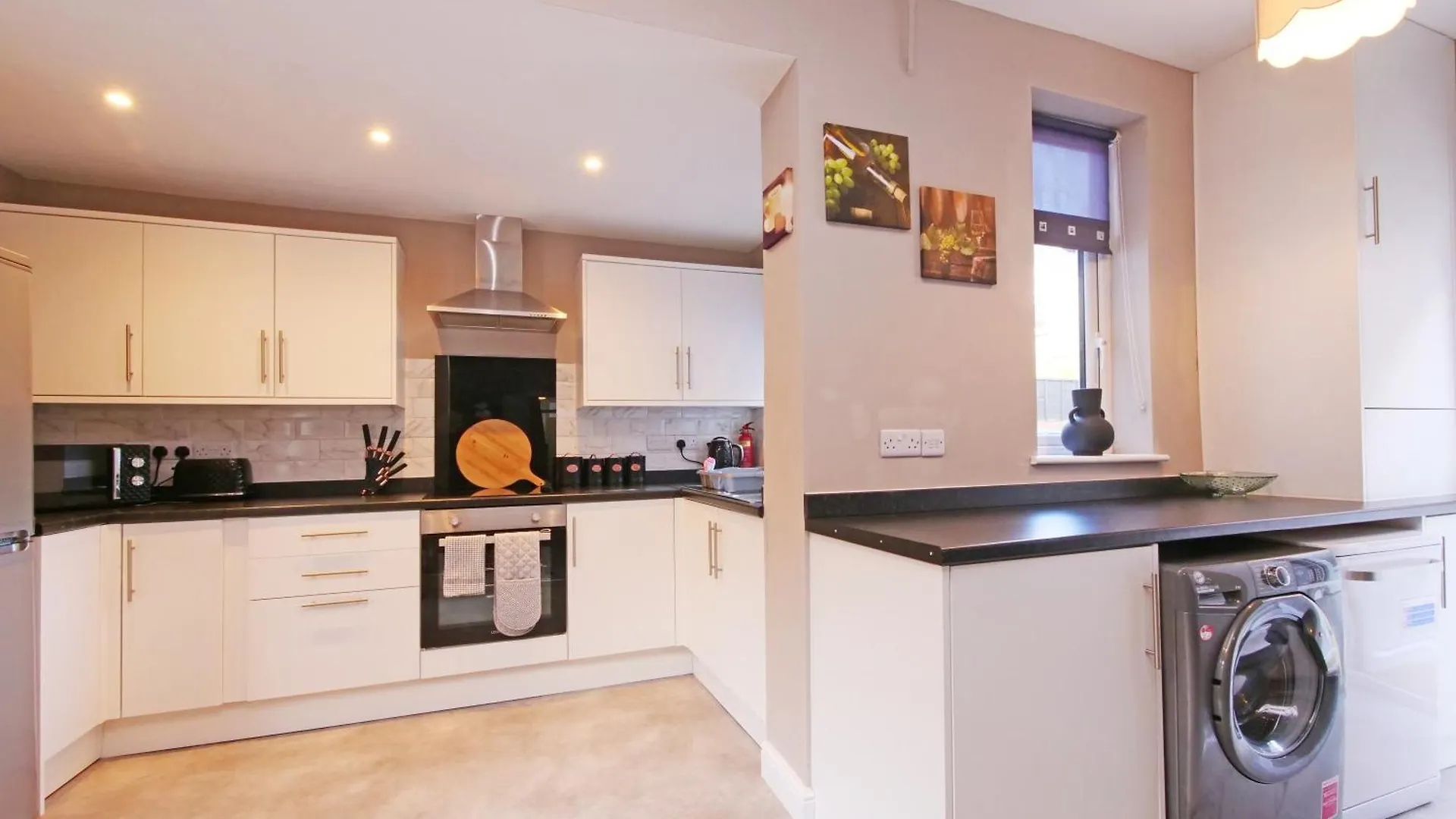 Ashville Grange Sleeps 10 Large Beautiful House Scarborough